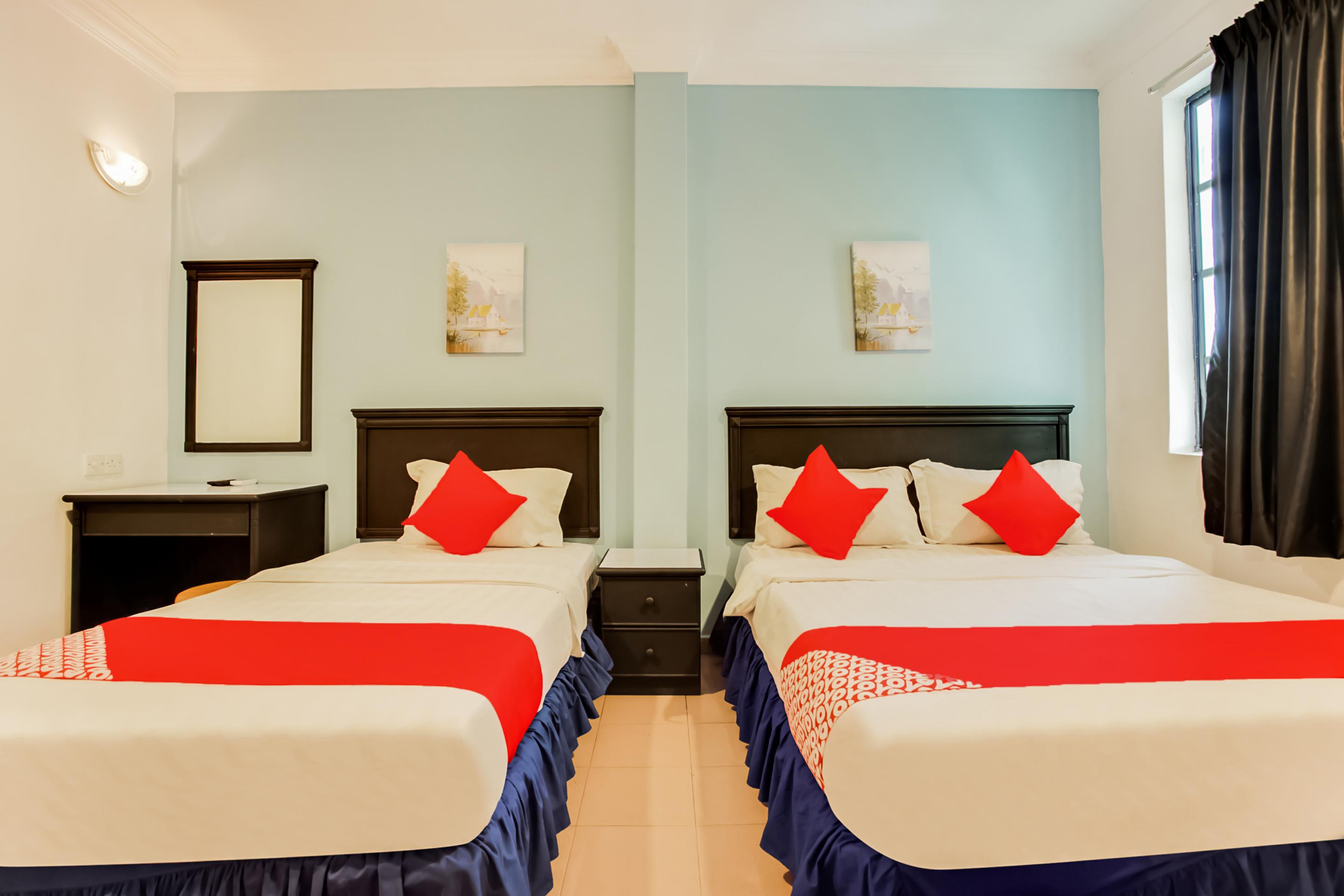 Hotel Home 88 Teluk Intan Exteriör bild