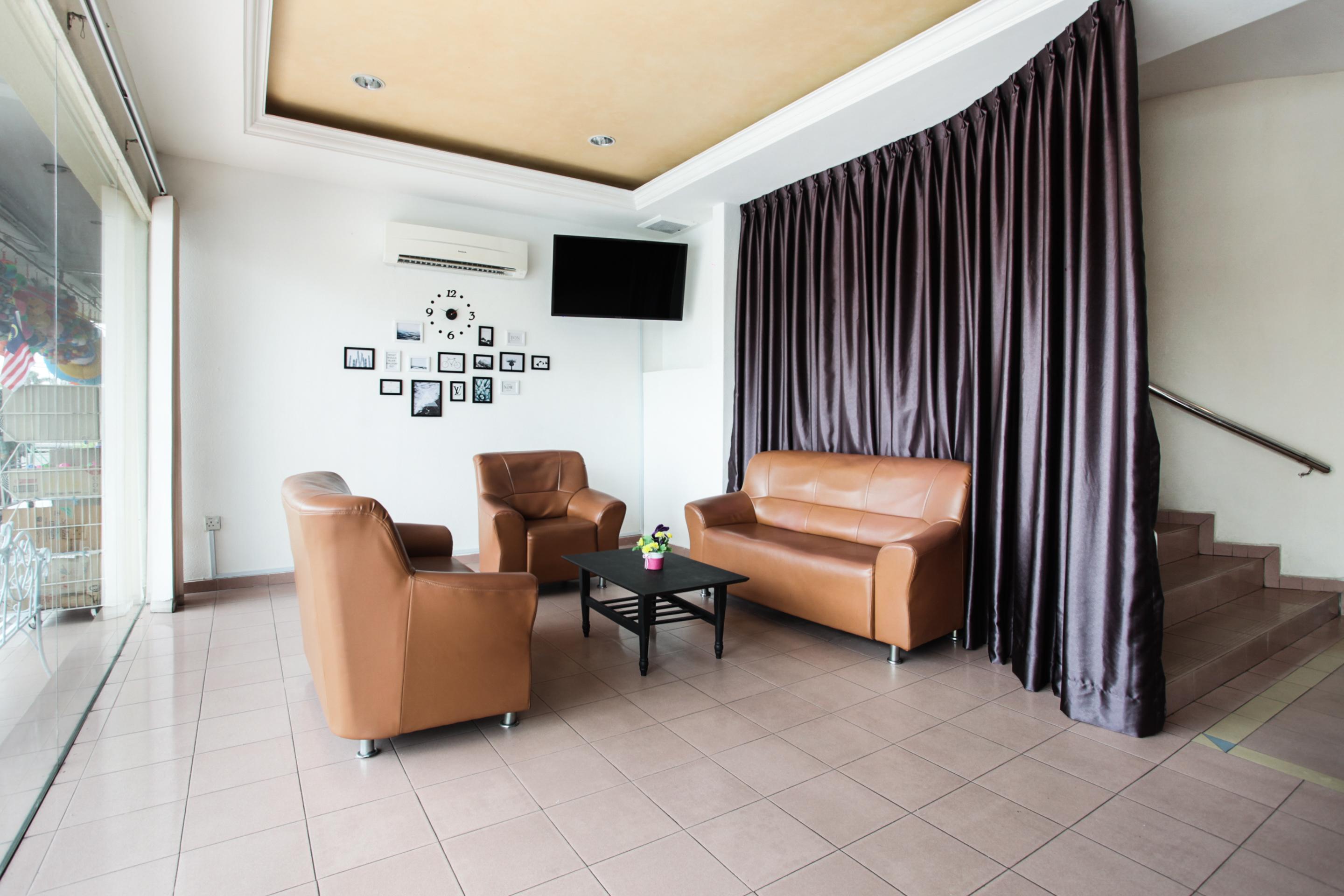 Hotel Home 88 Teluk Intan Exteriör bild